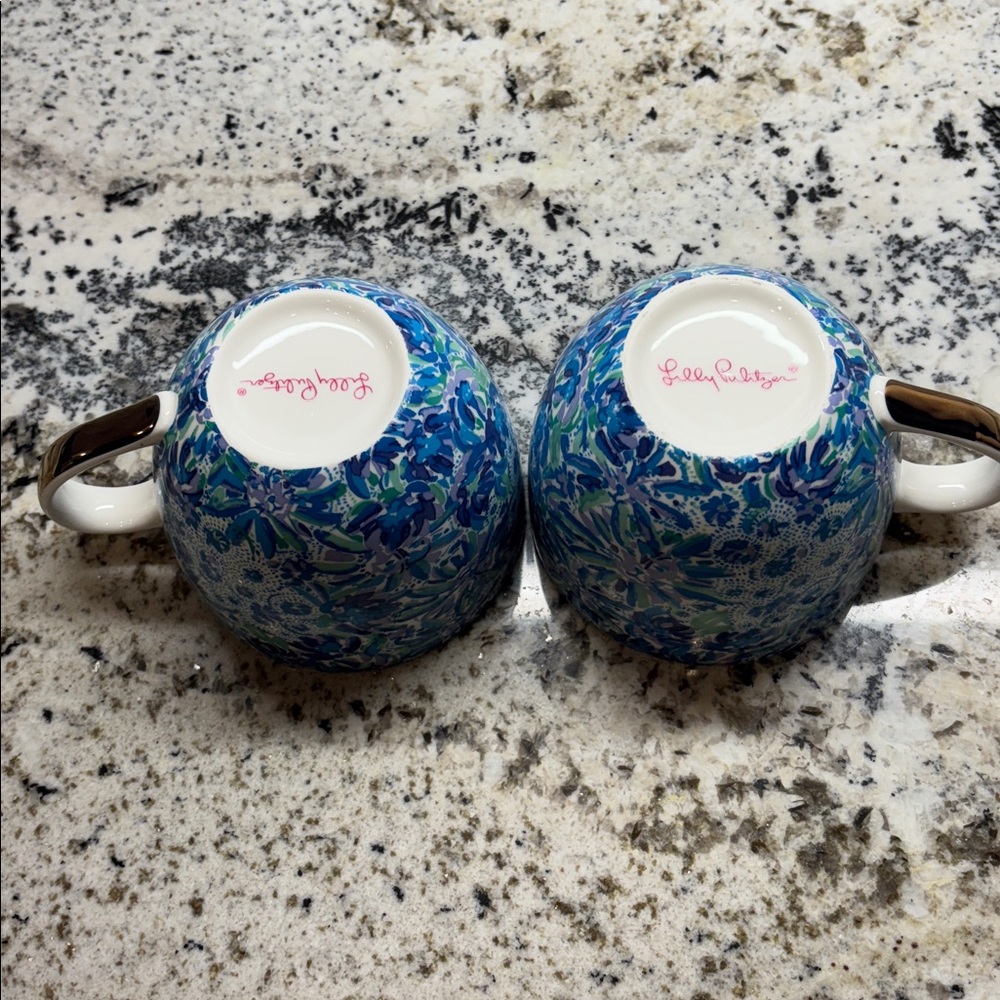 Lilly Pulitzer Vibrant Blue and Green Mugs - Picture 4 of 4